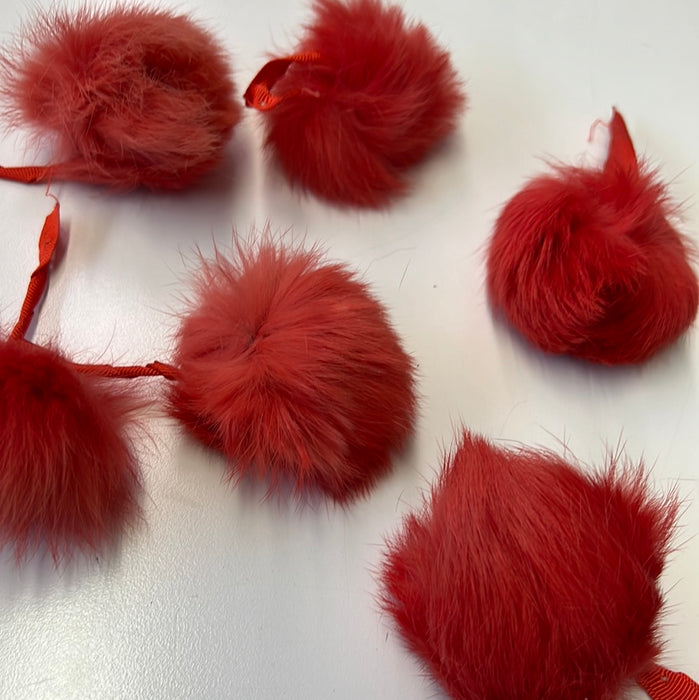 Rabbit Pom-Poms