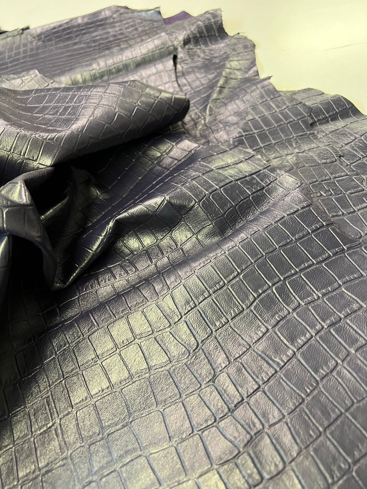 BLACK ALLIGATOR CROCODILE Textured on Goatskin leather distressed